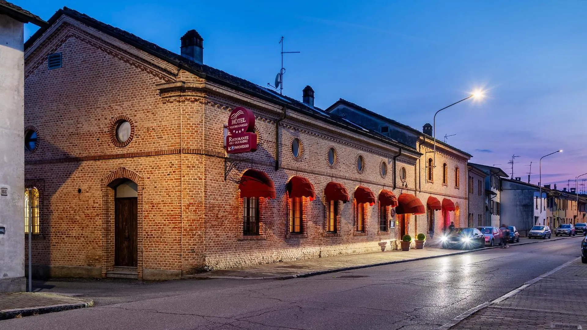Hotel Vecchio Casello Castelleone